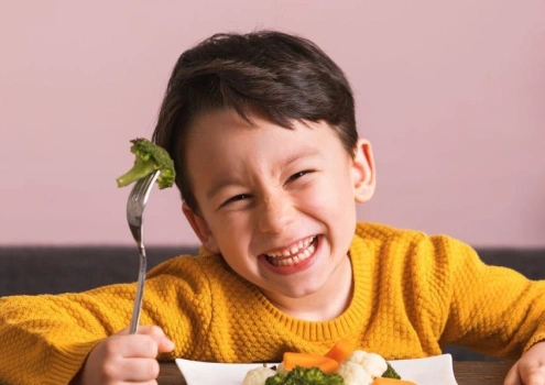 Как накормить «малоежку»? Правильное питание детей